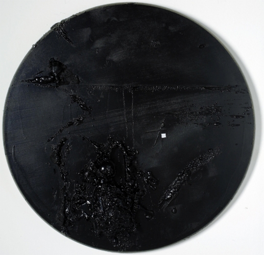 Thomas Helbig<br /><br />Fötus mit Quadrat, 2009<br />Various materials<br />ø 60 cm x 7 cm<br />