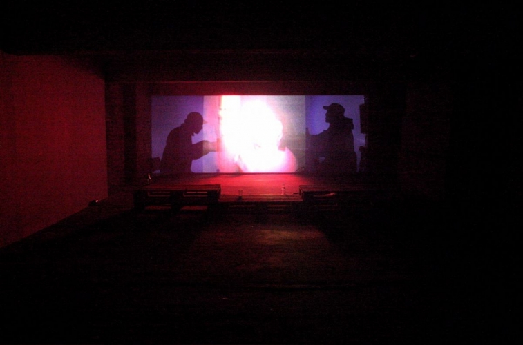 <p>Teufelsberg<br /><br />2008<br />Video and sound performance<br />Cruise & Callas</p>