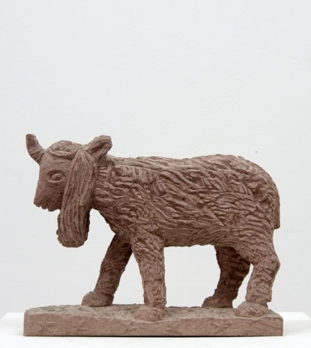 <p>Unigoat</p><p> </p><p>2009<br />Sandstone<br />35 x 09,5 x 45 cm</p>