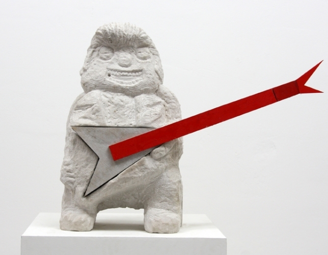 <p>Strelvis</p><p> </p><p>2011<br />Sandstone, lacquer on wood, cigarette<br />38,5 x 76 x 26 cm</p>